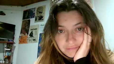 Aimee online show from 05/19/26, 10:49