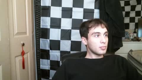 Snapshot of ezra_naamah chatting on 01/17/25, 10:12 Ezra Naamah online show from 01/17/25, 10:12