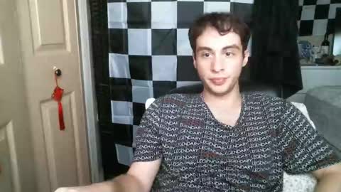 Snapshot of ezra_naamah chatting on 01/29/25, 10:11 Ezra Naamah online show from 01/29/25, 10:11