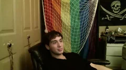 Ezra Naamah online show from 11/28/25, 11:07