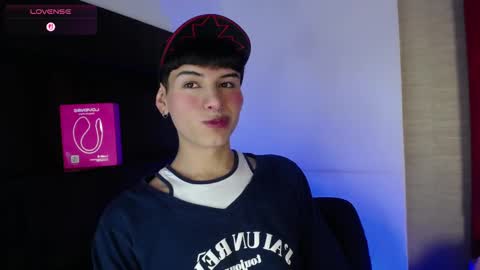 Juan online show from 10/19/25, 04:57