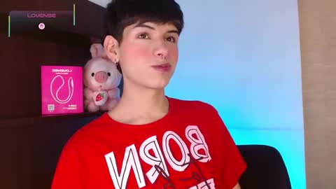 Juan online show from 11/26/25, 04:57