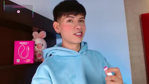 Juan online show from 11/30/25, 08:35