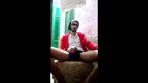 Snapshot of ezz_3zoo1 chatting on 04/18/26, 11:49 weza online show from 04/18/26, 11:49