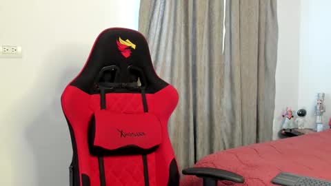 Ezzio Scolaro online show from 03/27/26, 10:31