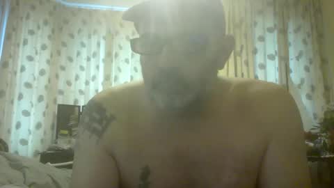 Snapshot of f1zzeek chatting on 03/06/26, 03:41 f1zzeek online show from 03/06/26, 03:41