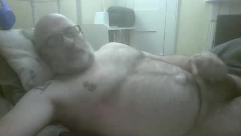 Snapshot of f1zzeek chatting on 03/07/26, 03:47 f1zzeek online show from 03/07/26, 03:47