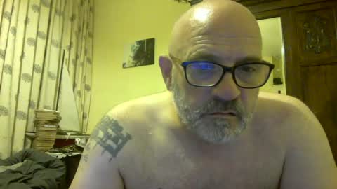 f1zzeek online show from 06/19/26, 10:13