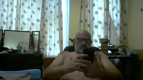 f1zzeek online show from 06/26/26, 06:45