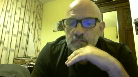 f1zzeek online show from 07/18/26, 11:08