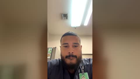 Snapshot of f8isme chatting on 03/17/26, 07:17 f8isme online show from 03/17/26, 07:17