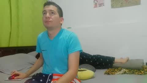 Snapshot of fabia467023 chatting on 10/18/25, 12:57 fabia467023 online show from 10/18/25, 12:57