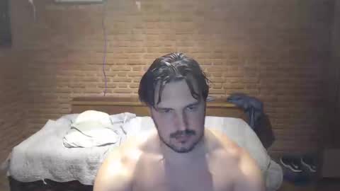 fabio_rodrigues online show from 12/03/24, 02:14