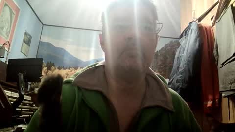 Snapshot of fabius2673 chatting on 03/22/26, 08:18 Fabius online show from 03/22/26, 08:18