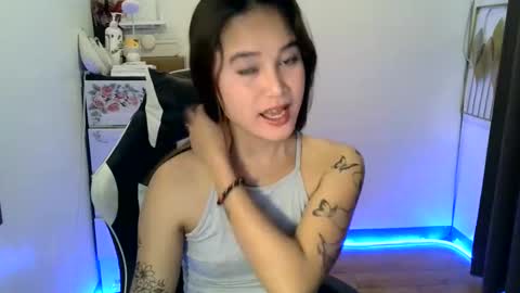 Snapshot of fabulous_cristy24 chatting on 03/15/26, 12:55 fabulous_cristy24 online show from 03/15/26, 12:55