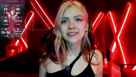 Snapshot of fabzy_fab chatting on 05/29/26, 12:58 fabzy online show from 05/29/26, 12:58