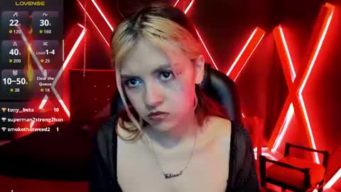 Snapshot of fabzy_fab chatting on 06/25/26, 02:10 fabzy online show from 06/25/26, 02:10