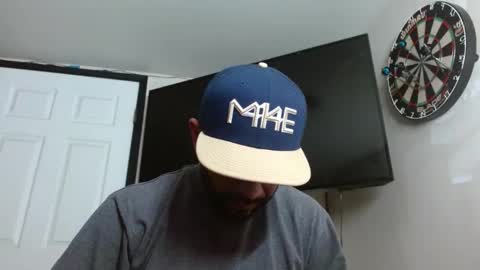 Snapshot of faded805 chatting on 09/26/25, 11:31 Mark online show from 09/26/25, 11:31