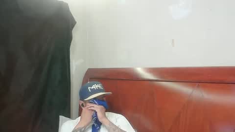 Snapshot of faded805 chatting on 02/25/26, 08:13 Mark online show from 02/25/26, 08:13