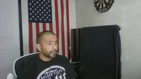 Snapshot of faded805 chatting on 04/11/26, 09:35 Mark online show from 04/11/26, 09:35