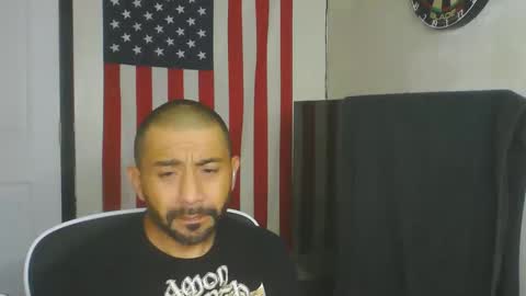 Snapshot of faded805 chatting on 04/22/26, 08:28 Mark online show from 04/22/26, 08:28