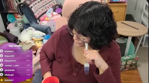 Faekitten97 online show from 12/18/24, 11:19