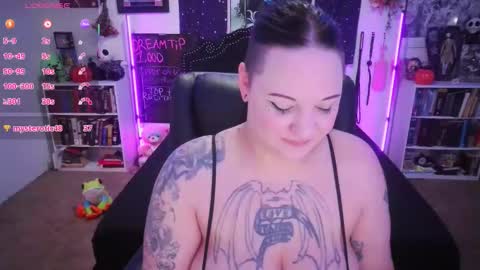 faeofmyth online show from 12/17/25, 11:22