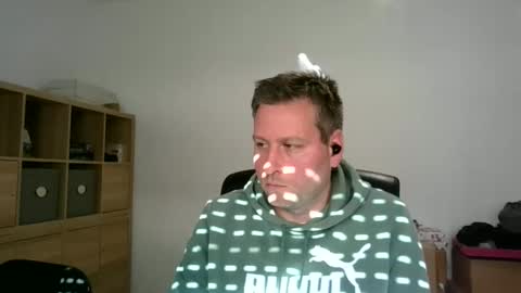 Snapshot of faer_087 chatting on 12/01/25, 11:48 faer_087 online show from 12/01/25, 11:48