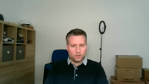 Snapshot of faer_087 chatting on 04/13/26, 02:33 faer_087 online show from 04/13/26, 02:33