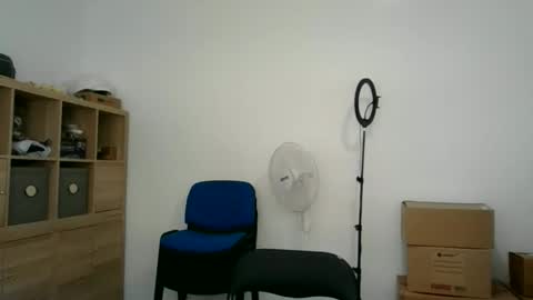 Snapshot of faer_087 chatting on 04/15/26, 09:38 faer_087 online show from 04/15/26, 09:38