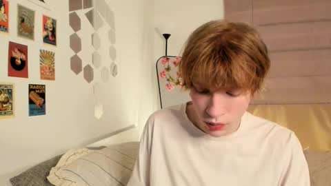 Snapshot of faeriehaze chatting on 03/16/26, 08:35 Kai online show from 03/16/26, 08:35