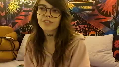 Snapshot of faerienugs chatting on 03/22/26, 02:59 Faerie 3 online show from 03/22/26, 02:59