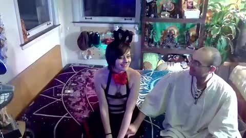 Snapshot of faewildflower chatting on 11/14/25, 06:01 faewildflower online show from 11/14/25, 06:01