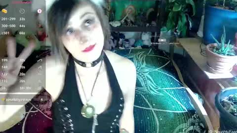 Snapshot of faewildflower chatting on 12/02/25, 04:29 faewildflower online show from 12/02/25, 04:29