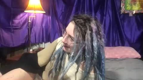 Snapshot of faexoxoxo chatting on 02/23/25, 10:28 Fae online show from 02/23/25, 10:28