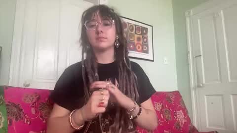 Snapshot of faexoxoxo chatting on 03/22/26, 06:00 Fae online show from 03/22/26, 06:00