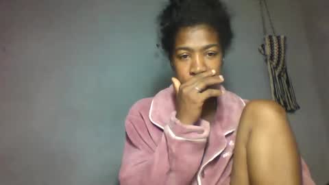 Snapshot of faiqua95 chatting on 04/06/26, 01:25 faiqua95 online show from 04/06/26, 01:25