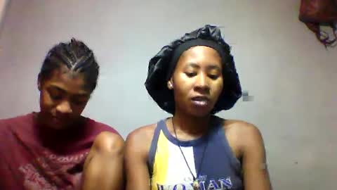 Snapshot of faiqua95 chatting on 04/17/26, 06:05 faiqua95 online show from 04/17/26, 06:05