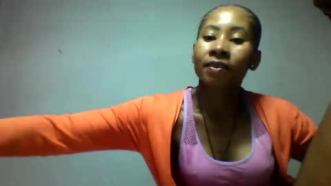 Snapshot of faiqua95 chatting on 04/19/26, 08:02 faiqua95 online show from 04/19/26, 08:02