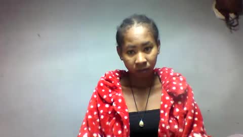 Snapshot of faiqua95 chatting on 04/26/26, 01:47 faiqua95 online show from 04/26/26, 01:47
