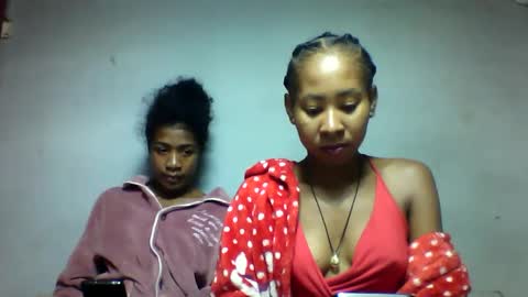 Snapshot of faiqua95 chatting on 04/27/26, 06:39 faiqua95 online show from 04/27/26, 06:39