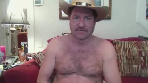 Snapshot of fairmount31 chatting on 02/01/26, 12:20 fairmount31 online show from 02/01/26, 12:20