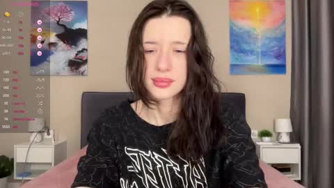 Bloom  online show from 01/18/25, 09:55