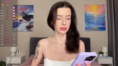 Bloom  online show from 02/05/25, 07:53