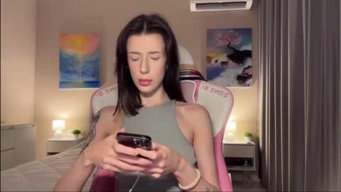 Bloom  online show from 11/05/25, 11:10