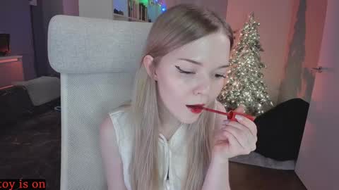 fairy_casey online show from 12/20/24, 01:03