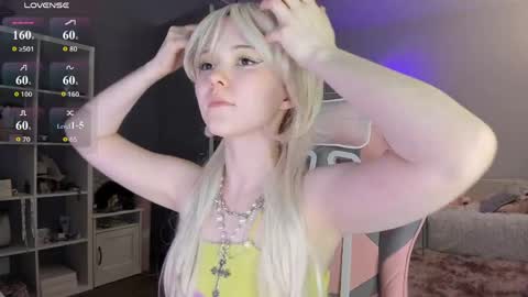 fairy_casey online show from 04/29/26, 09:32