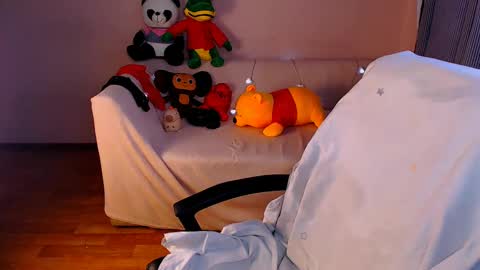 Snapshot of fairy_elli_hot chatting on 03/05/25, 02:23 Elli online show from 03/05/25, 02:23