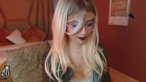 FAIRY online show from 10/30/25, 10:43