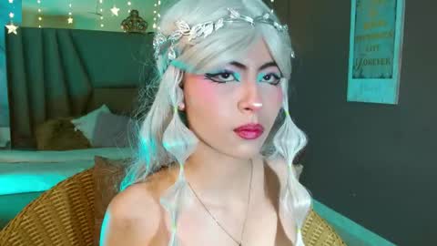Snapshot of fairy_sweet_ chatting on 04/29/26, 09:43 FAIRY online show from 04/29/26, 09:43